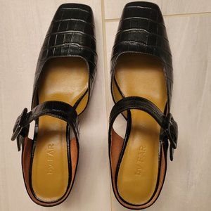 By Far Mira Mule 👡 in black